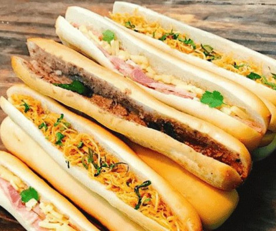 bánh mì que hải phòng ở hà nội