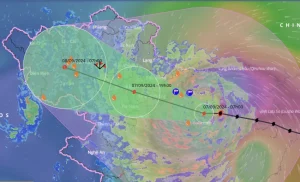 Bão số 3 áp sát đất liền - 5 tỉnh thành ven biển tuyệt đối không ra ngoài