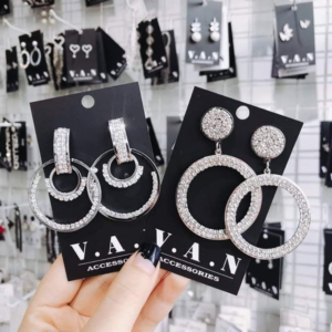 Cửa hàng phụ kiện thời trang V.A.N accessories